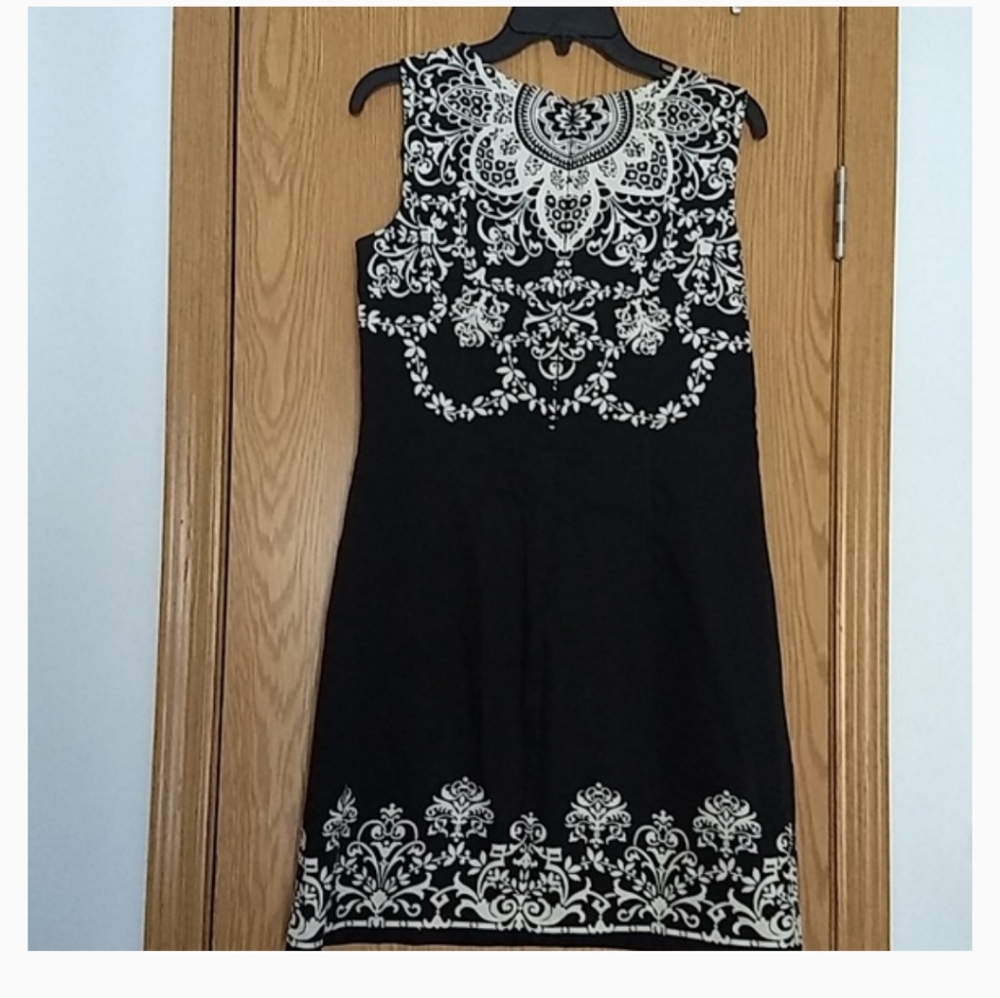 Maggy London dress - Picture 2 of 3